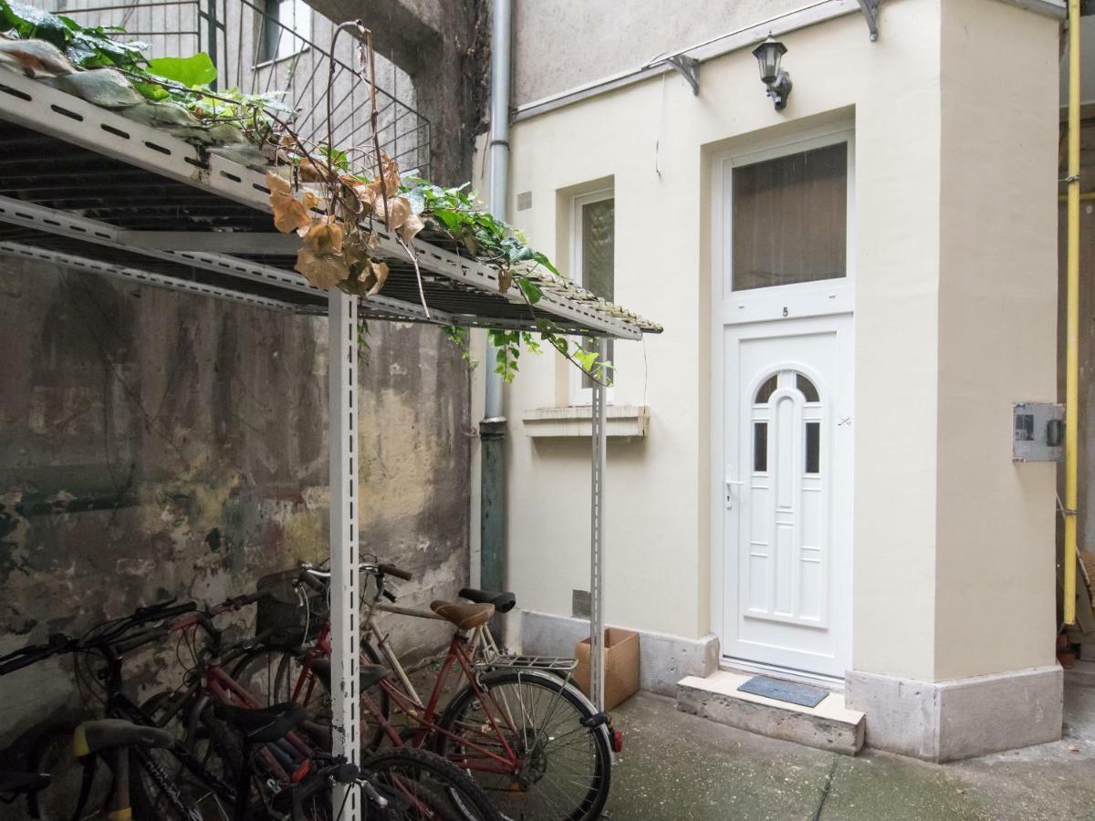 Budget Apartment บูดาเปสต์ ภายนอก รูปภาพ